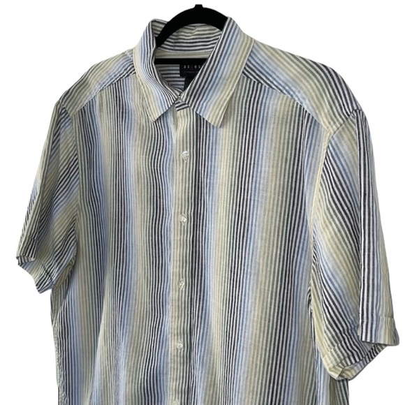 🤑 4/$24 Axcess A Clairborne Company Striped Short Sleeve Button Down Shirt - Picture 3 of 7